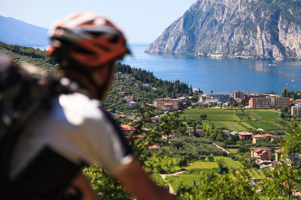 Lake House La Gemma Riva del Garda Exterior photo